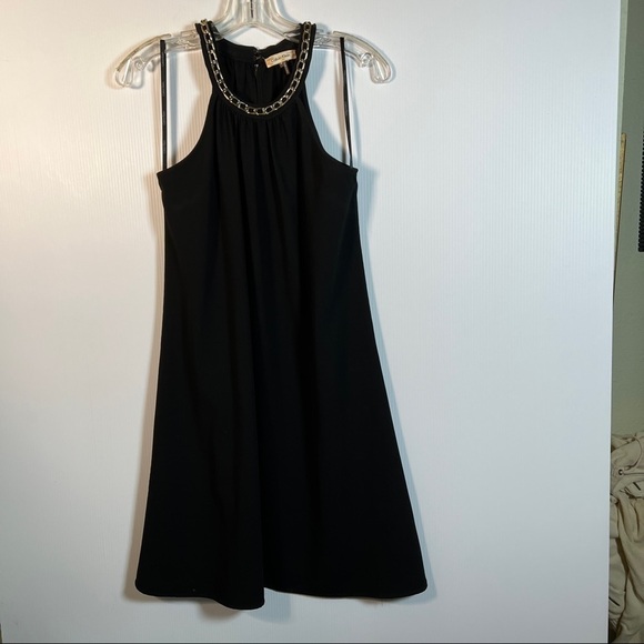 CALVIN KLEIN Black w/Gold chain detail Halter Dress. Size 6. Hook & Eye close - Picture 3 of 9